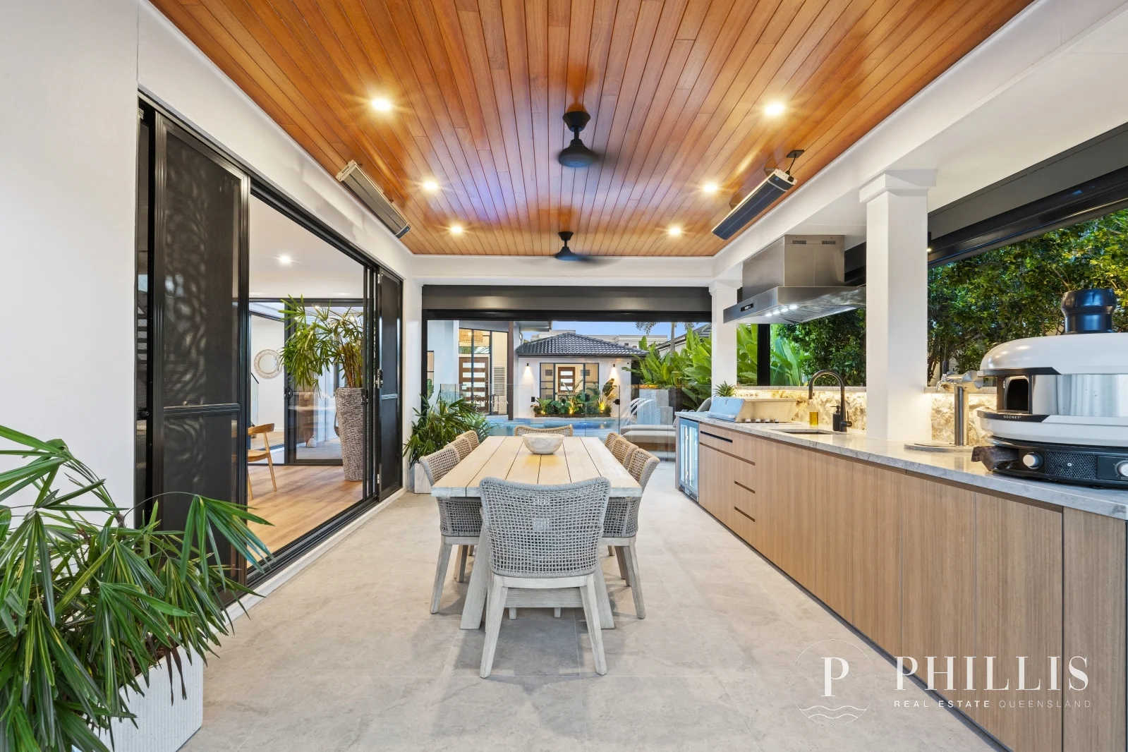 Additional image 5 of 2566 Cressbrook Drive, Hope Island QLD 4212