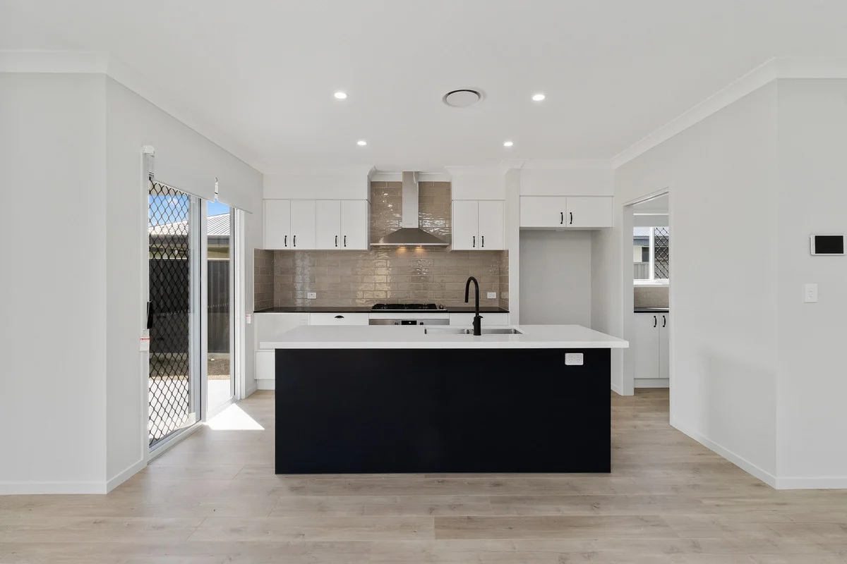 Additional image 4 of Lot 1 98-100 Smith Street, Cleveland QLD 4163