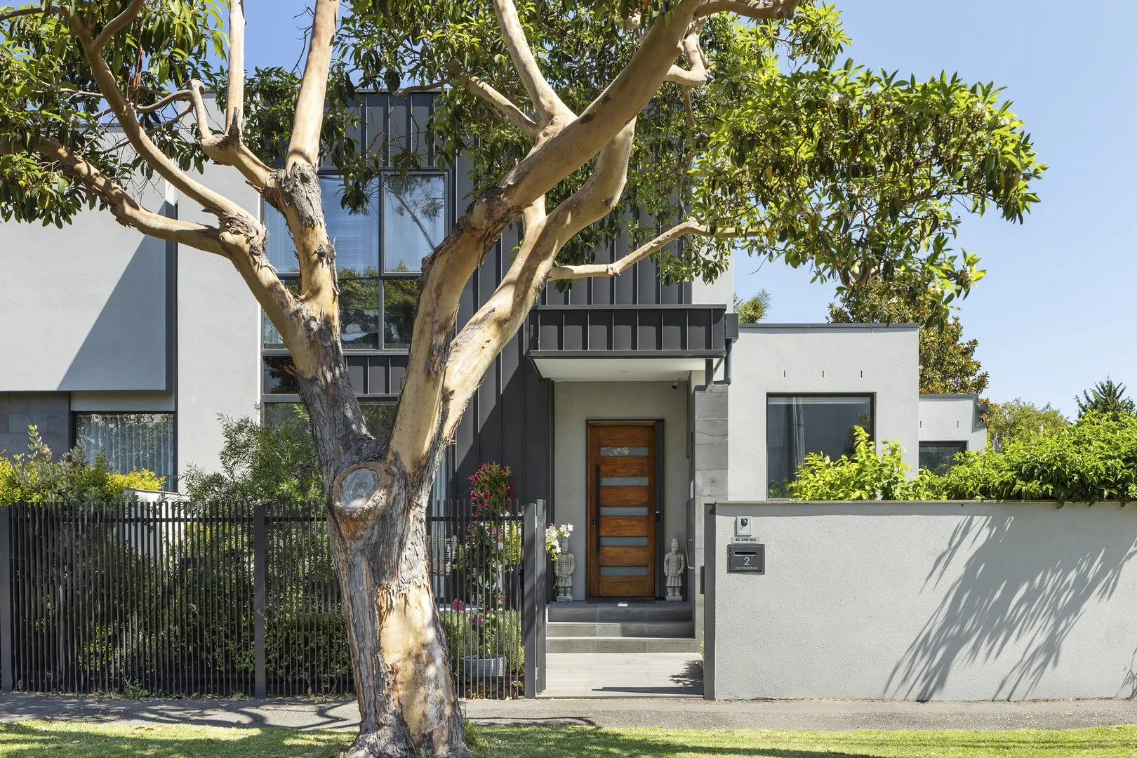 2 Heathfield Road, Brighton East VIC 3187