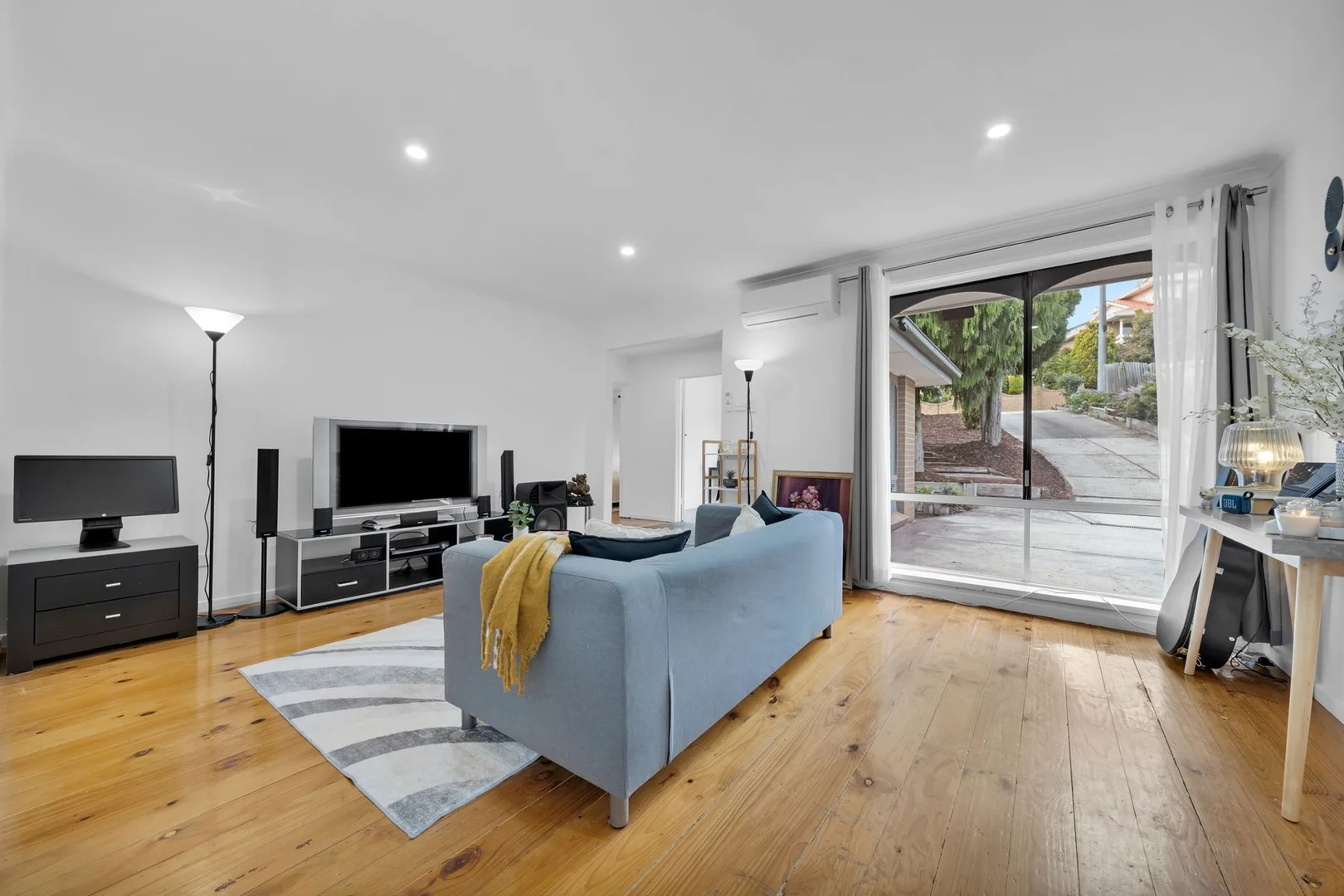 Additional image 4 of 2 Bettina Court, Templestowe Lower VIC 3107