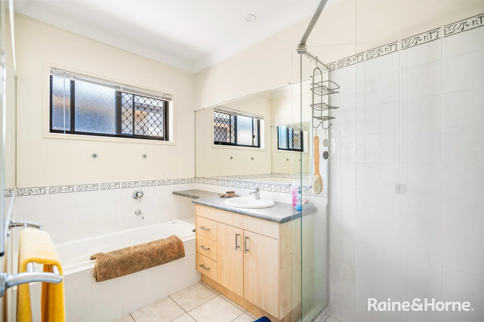 Additional image 9 of 21 Harrison Circuit, Urangan QLD 4655