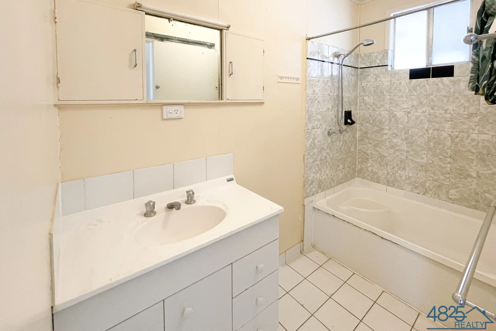 Additional image 6 of 3 Stanley Street, Mount Isa QLD 4825