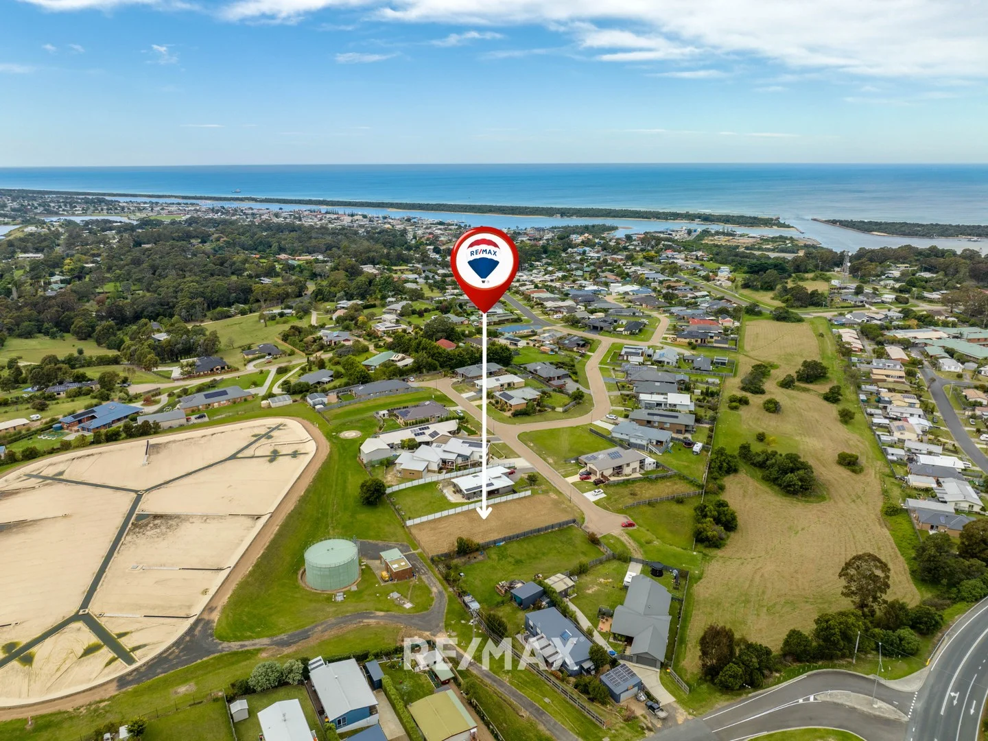 16 Tower Hill Court, Kalimna VIC 3909