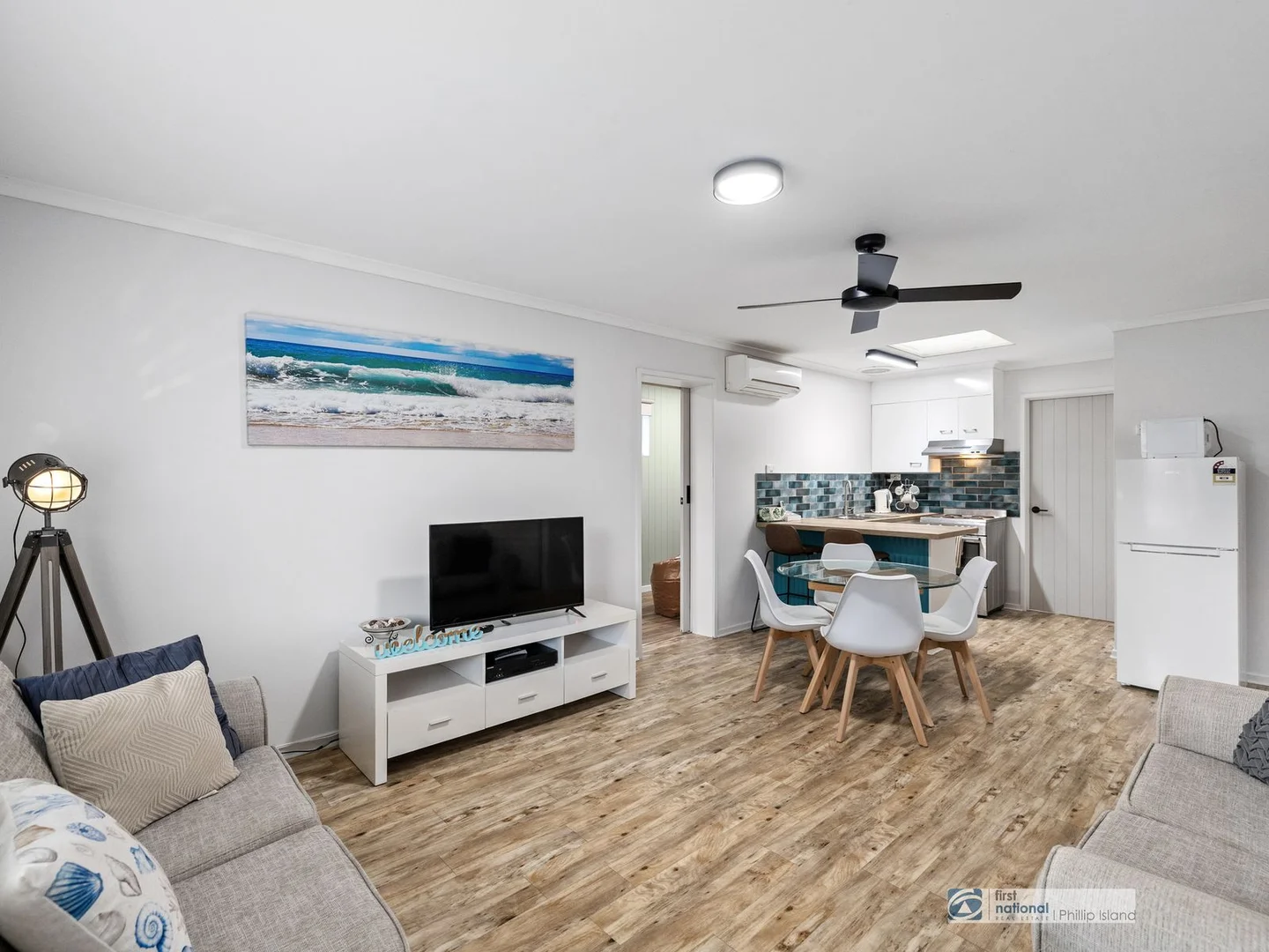 Additional image 8 of 2/2-4 Park St, Cowes VIC 3922