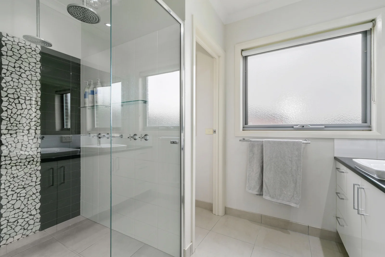 Additional image 11 of 102 Hammersmith Circuit, Traralgon VIC 3844