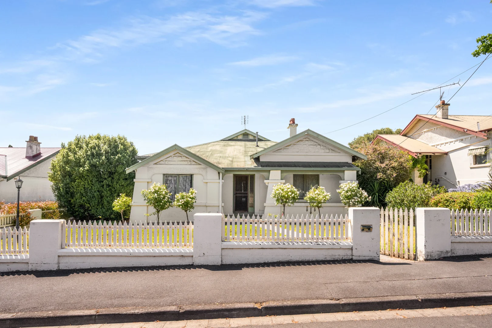Additional image 2 of 88 Gray Street, Mount Gambier SA 5290