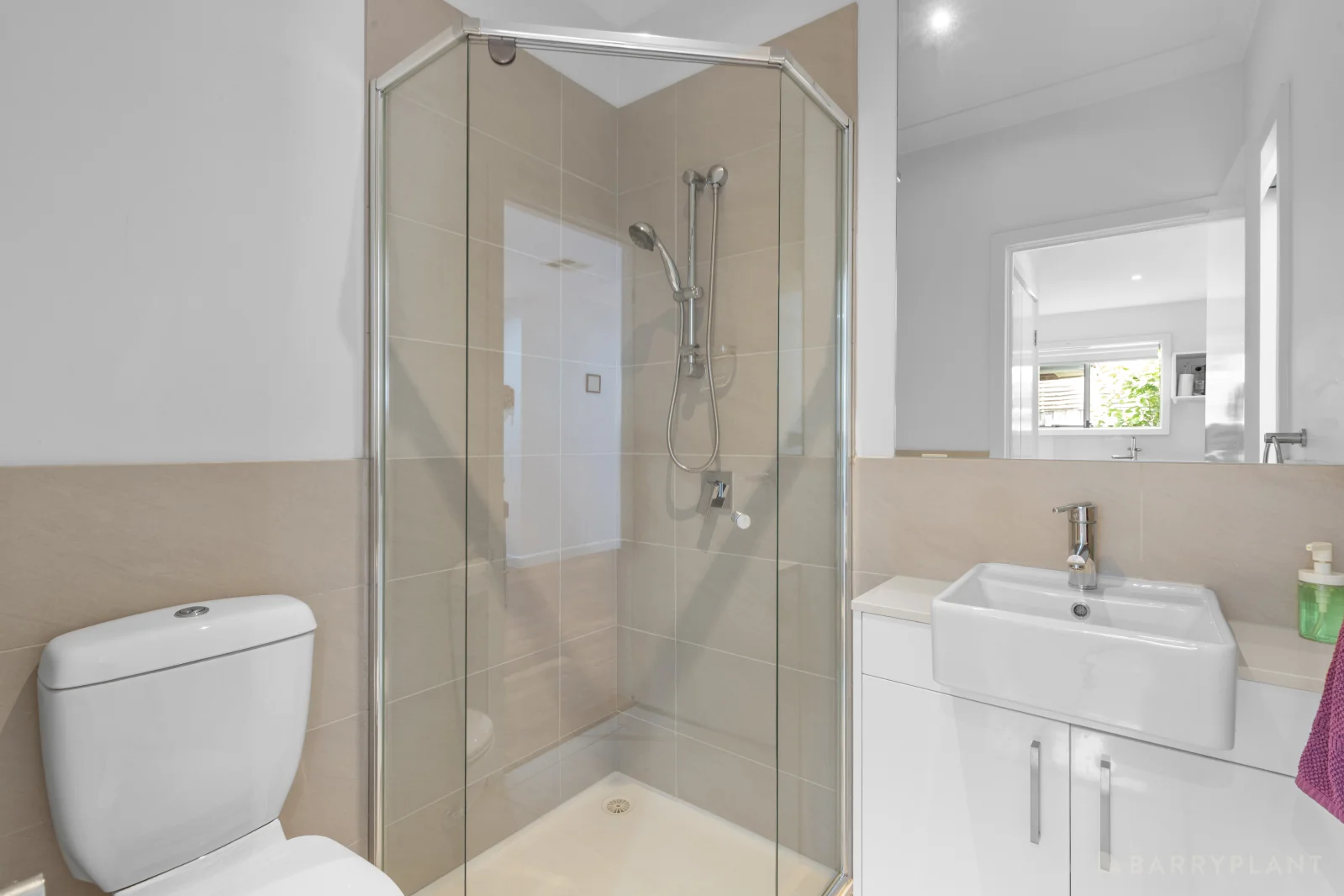 Additional image 10 of 2/1174 North Road, Oakleigh South VIC 3167