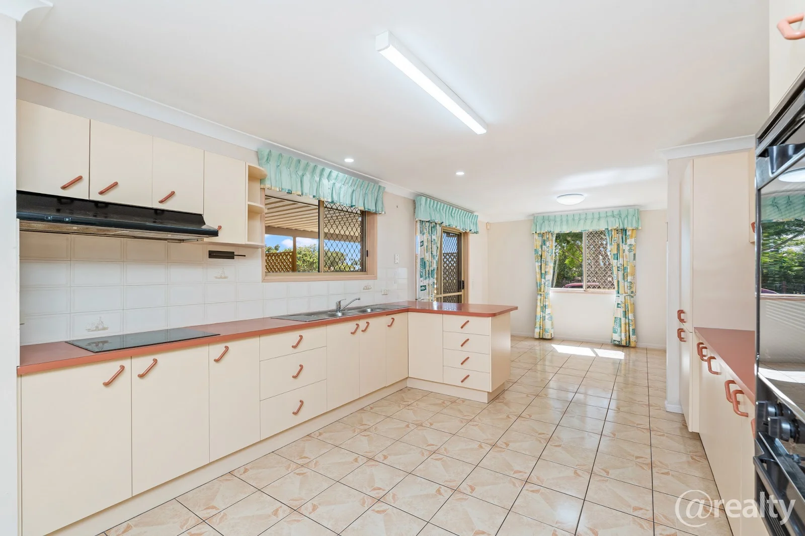 Additional image 7 of 47 Old Maryborough Road, Pialba QLD 4655