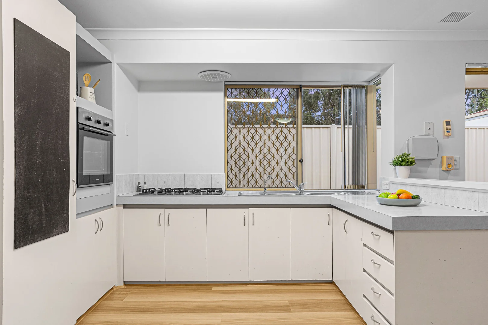 Additional image 3 of 1 Gumina Place, Lake Coogee WA 6166