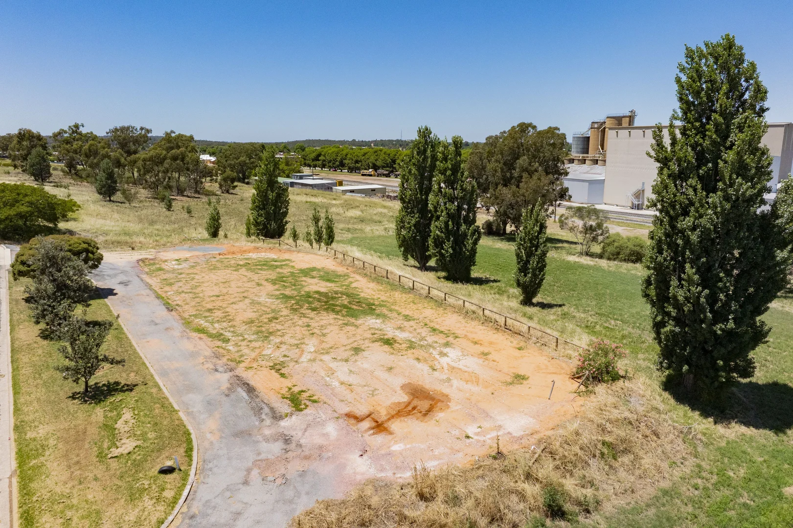 Additional image 6 of 2-14 Myrtle Street, Narrandera NSW 2700