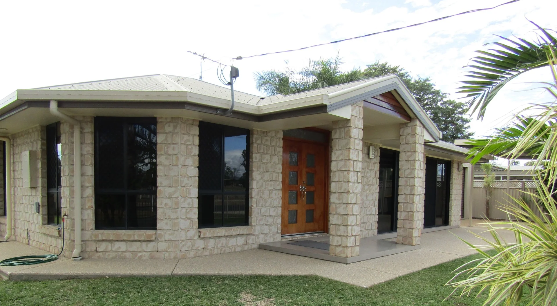 36 Wey Street, Blackwater QLD 4717