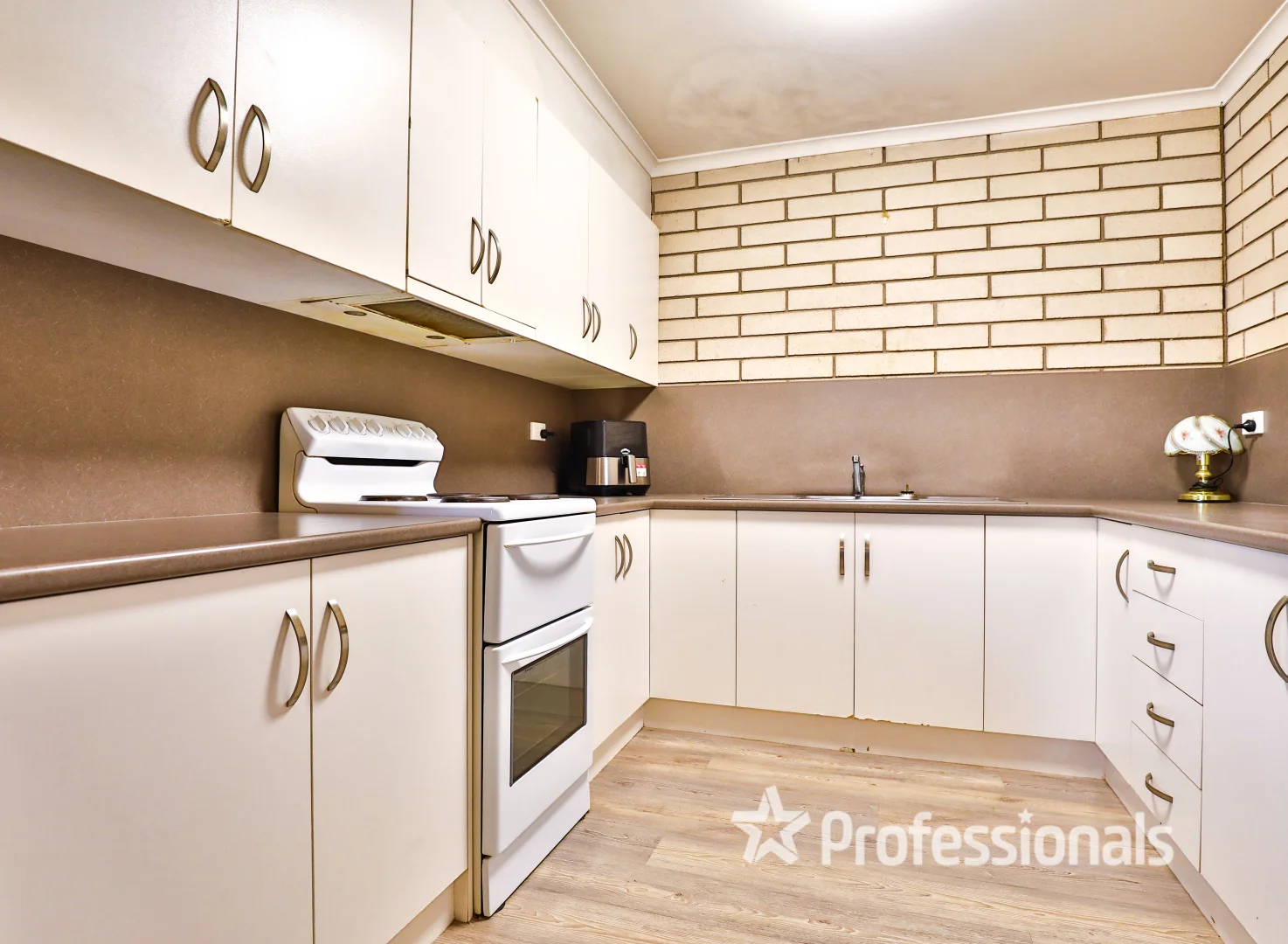 Additional image 3 of 26-28 William Street, Gol Gol NSW 2738