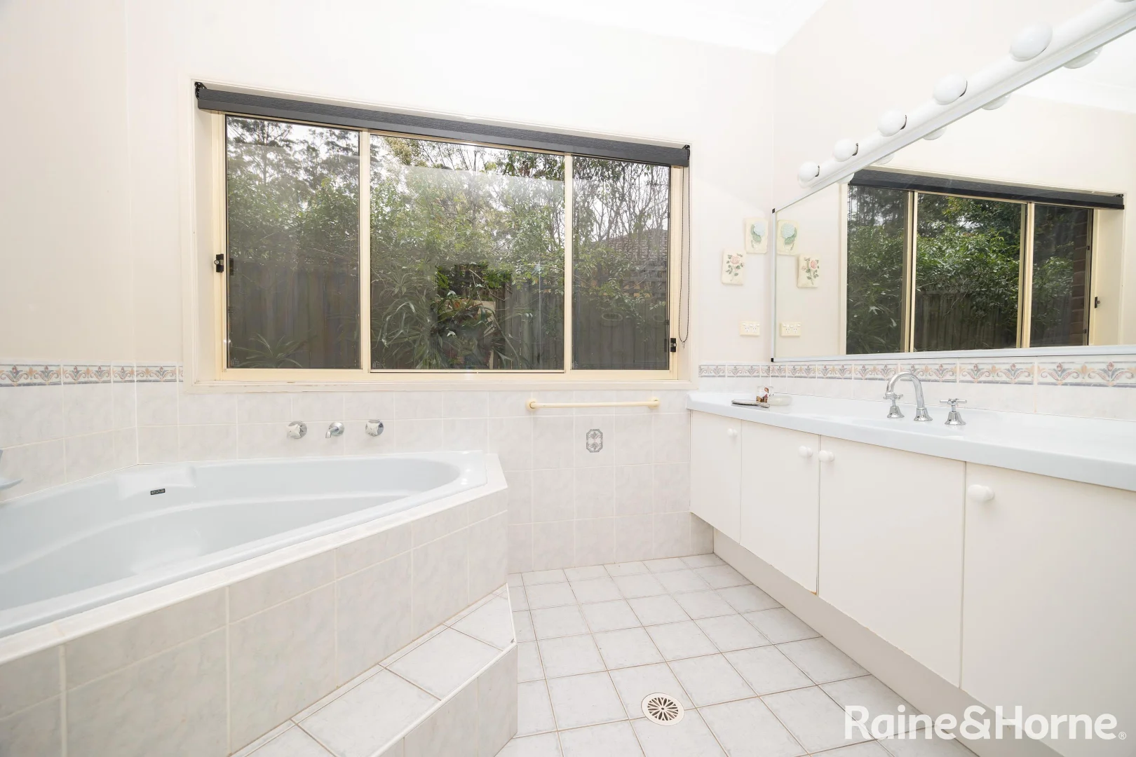 Additional image 8 of 13 Callemondah Close, Narrawallee NSW 2539