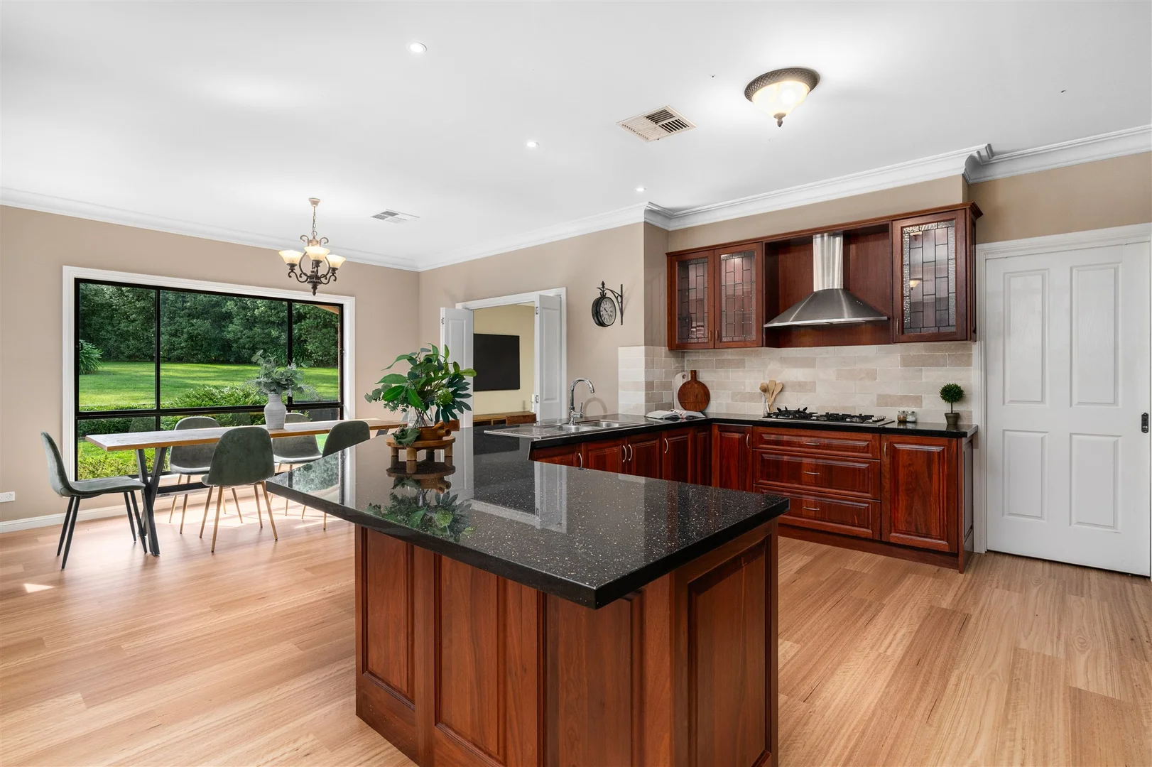 Additional image 17 of 8 Harby Avenue, Burradoo NSW 2576