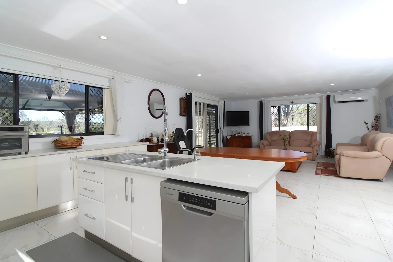 Additional image 6 of 5 Chas Road, Crows Nest QLD 4355