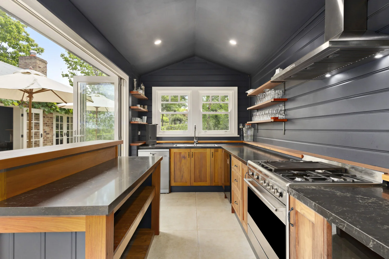 Additional image 19 of 2 Forest Hill Drive, Oakhampton Heights NSW 2320