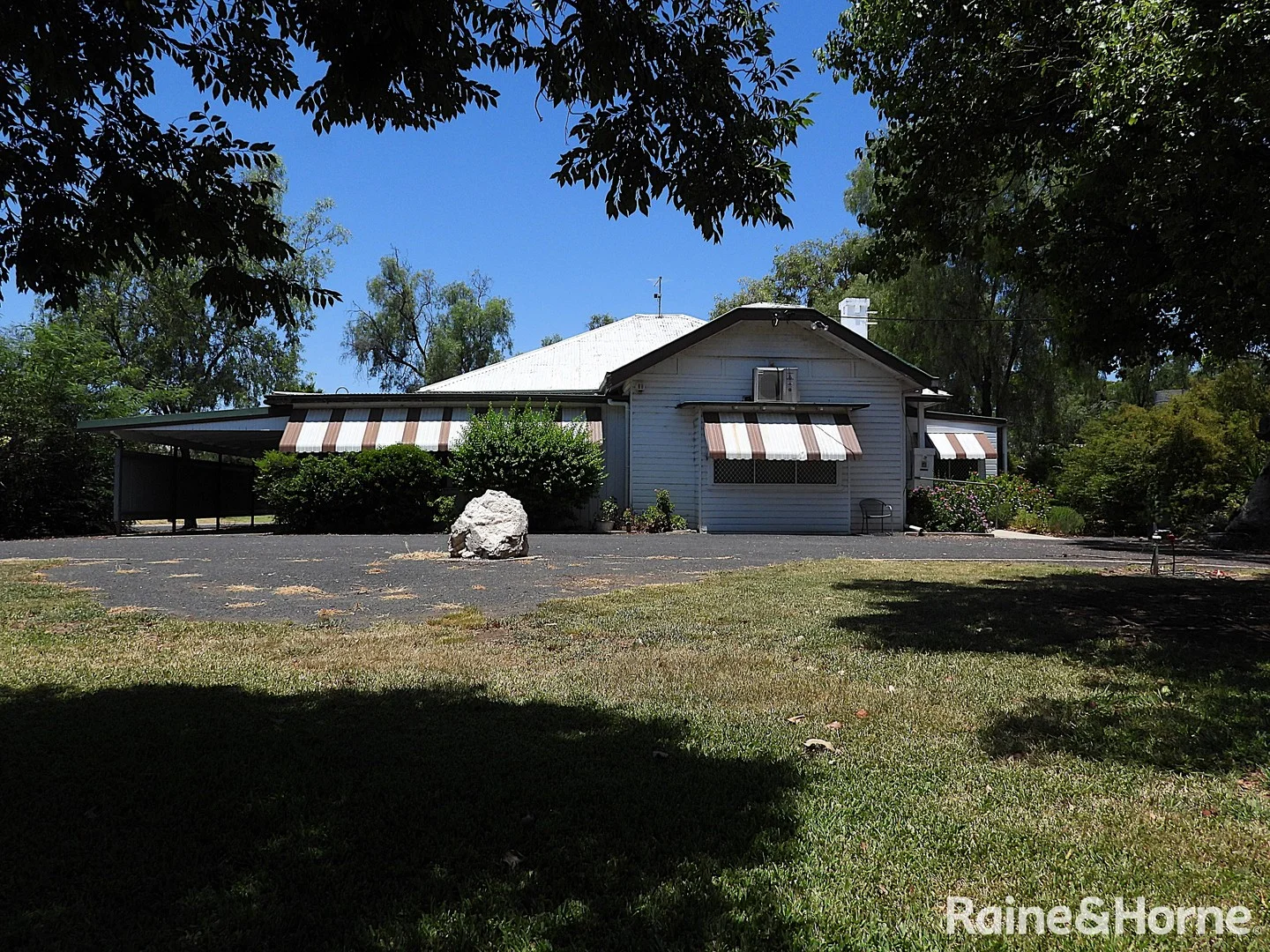 10 Webb Avenue, Moree NSW 2400