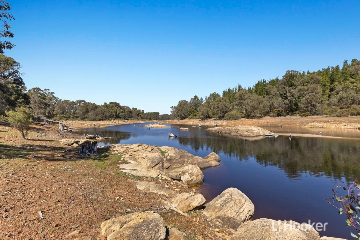 Additional image 33 of 2632 Coalfields Road, Allanson WA 6225