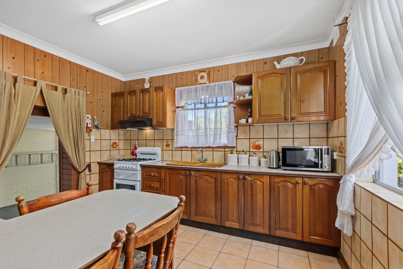 Additional image 5 of 27 Bassett Street, Hurstville NSW 2220