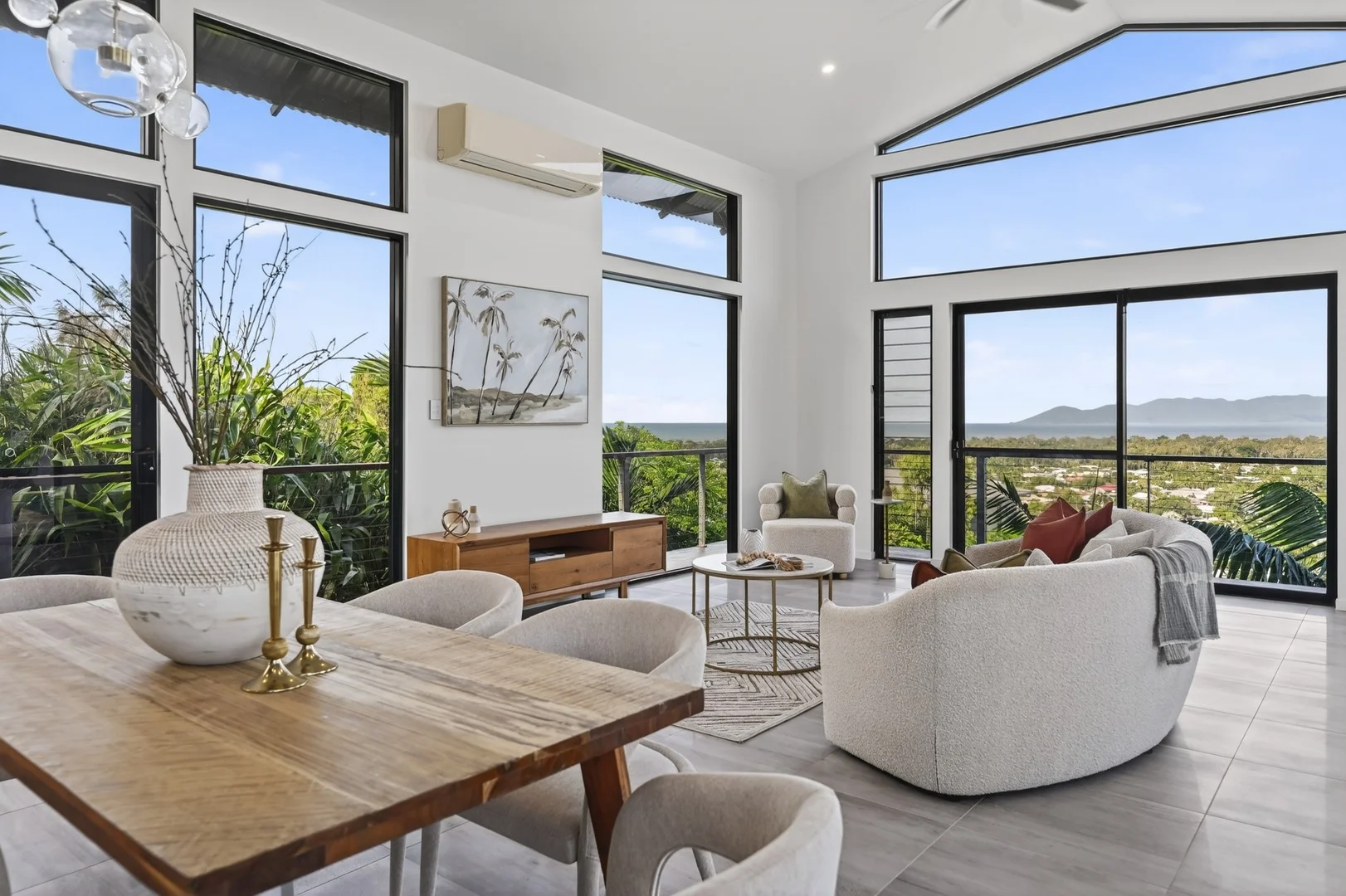 3 Bray Court, Bushland Beach QLD 4818