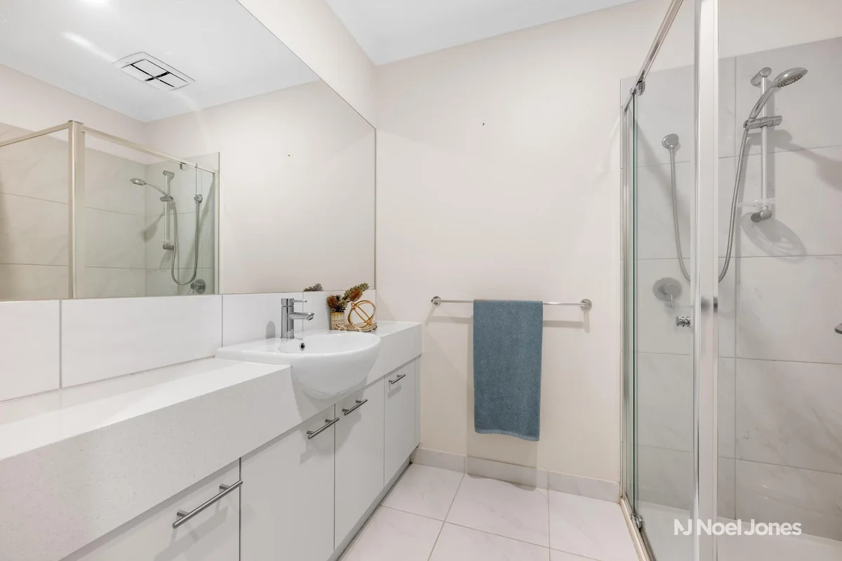 Additional image 14 of 8 Yellow Gum Crescent, Mooroolbark VIC 3138