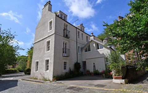 Damside, Dean Village, Edinburgh EH4
