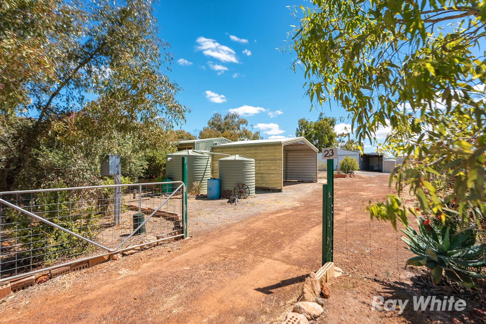 23  & 25 Oliver Street, Mingenew WA 6522
