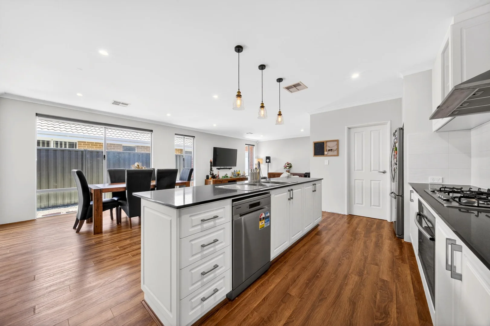 Additional image 14 of 22 Glenfinlass Parade, Wellard WA 6170