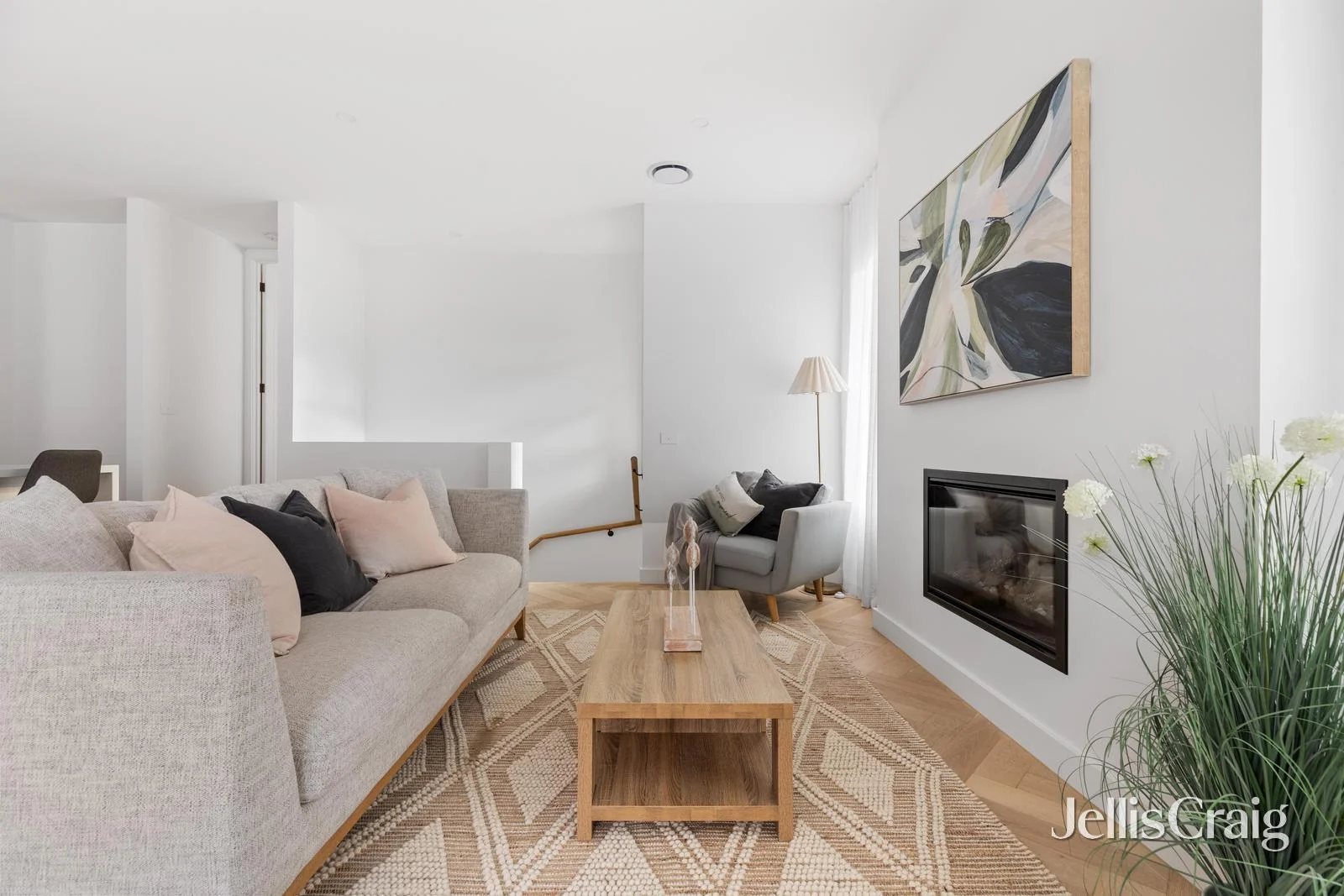 Additional image 2 of 2/8A Bird Street, Eltham VIC 3095