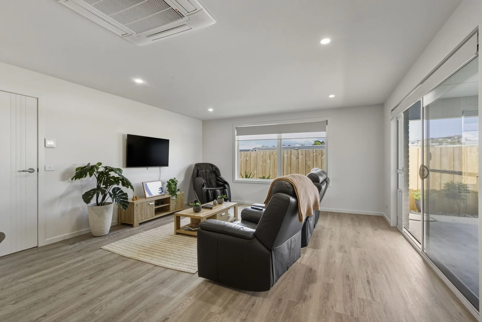 Additional image 7 of 1a Waniora Street, Devonport TAS 7310