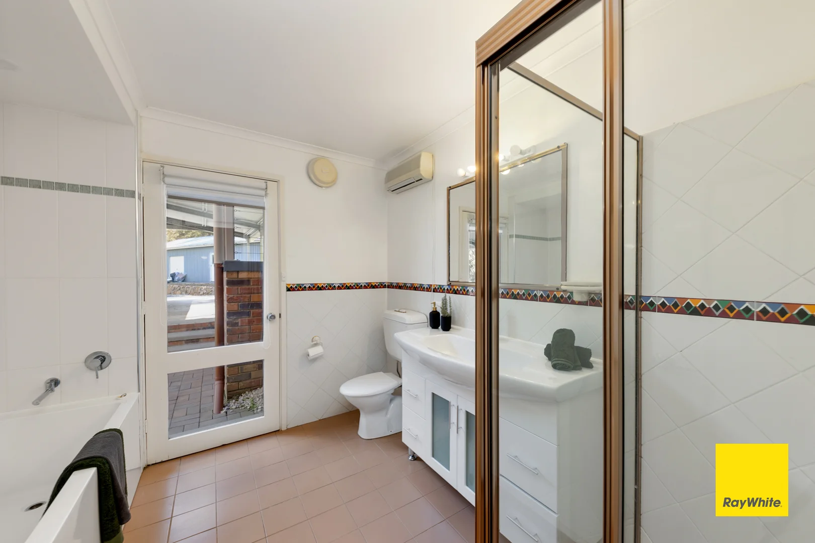 Additional image 32 of 3 Darmody Place, Sutton NSW 2620