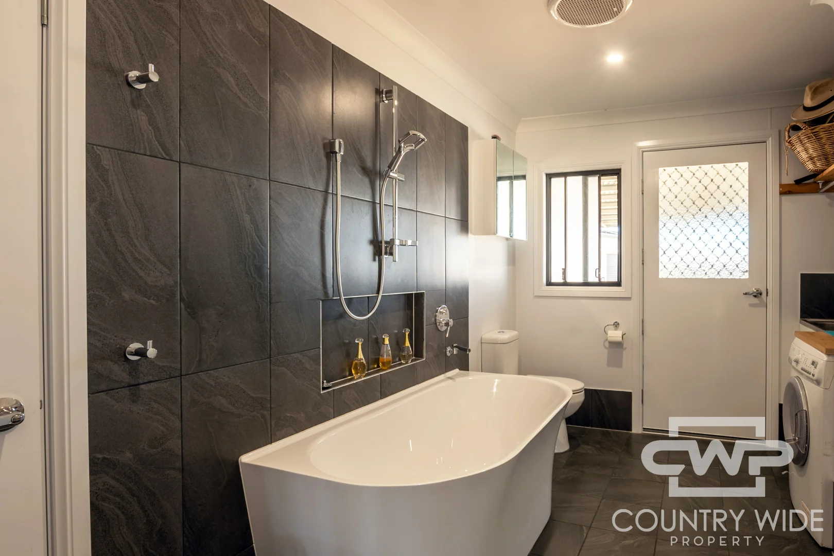 Additional image 7 of 1986 Pindari Dam Road, Pindaroi NSW 2361