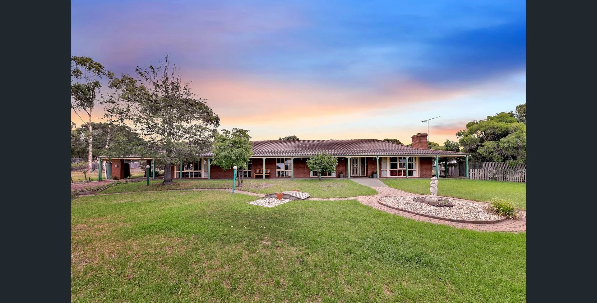 655 Bacchus Marsh Road, Lovely Banks VIC 3213