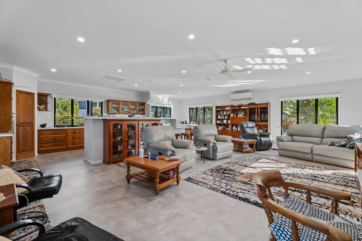 Additional image 11 of 8-10 Melia Court, Dundowran Beach QLD 4655