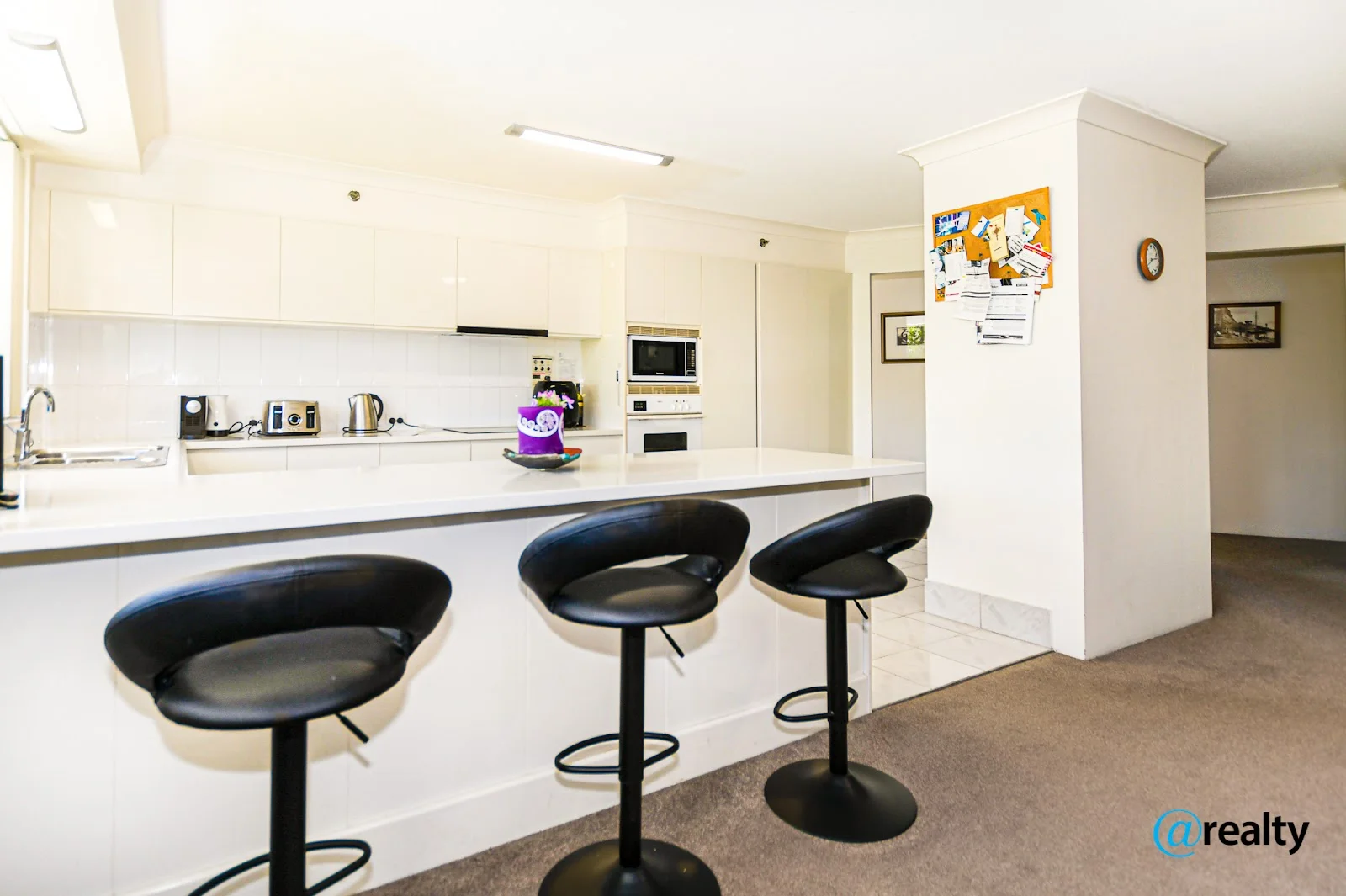 Additional image 10 of unit 4/21 Bayview Street, Runaway Bay QLD 4216