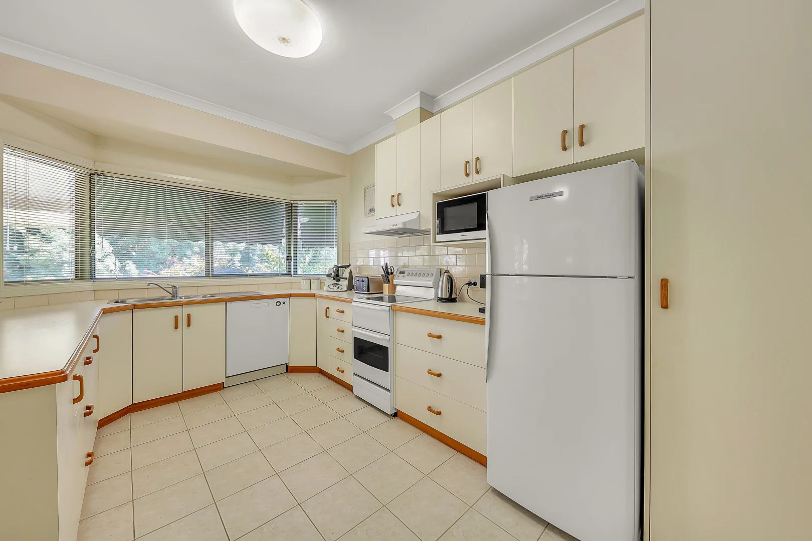 Additional image 5 of 1/10 Riverside Avenue, Bright VIC 3741