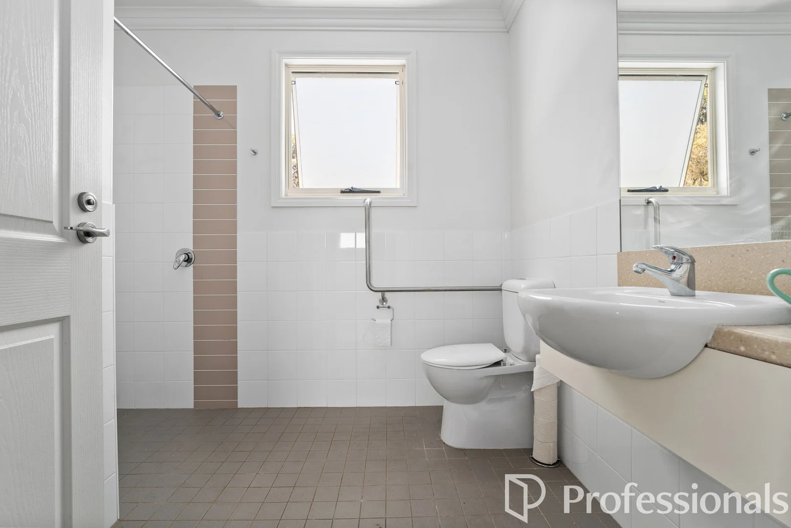 Additional image 12 of 28 Busby Street, South Bathurst NSW 2795