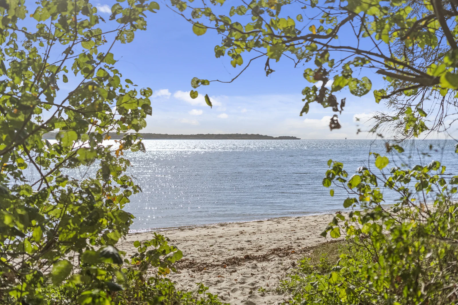 Additional image 19 of 18 Oxley Parade, Dunwich QLD 4183