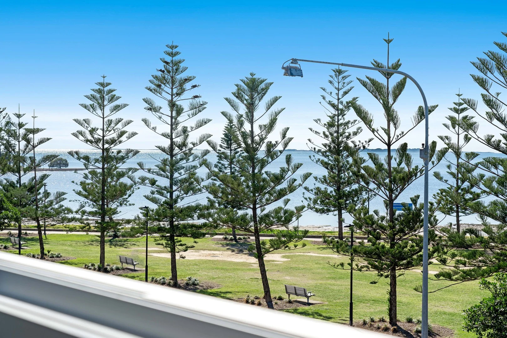4/427 Esplanade, Manly QLD 4179