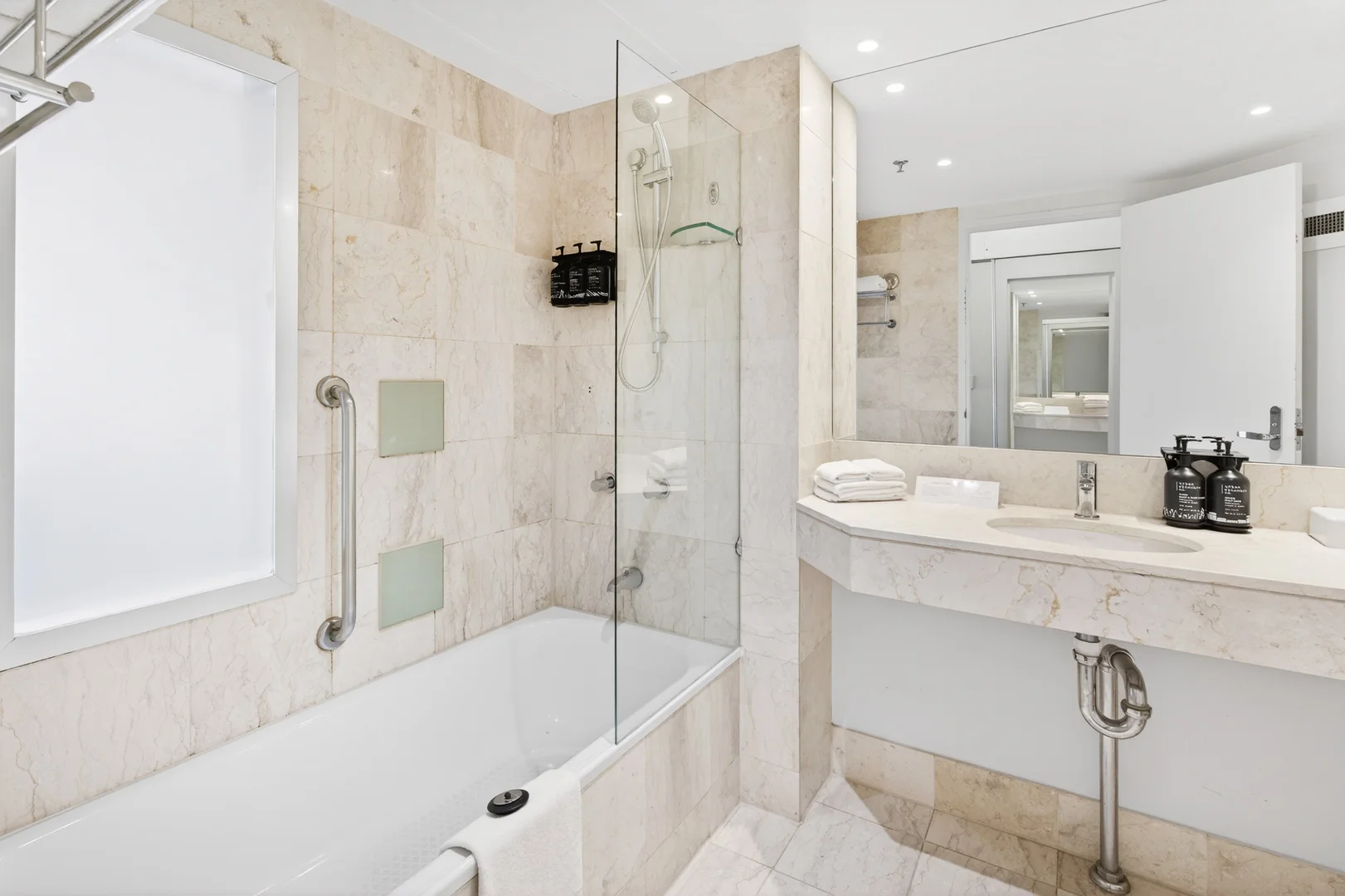 Additional image 19 of 609/22 View Avenue, Surfers Paradise QLD 4217