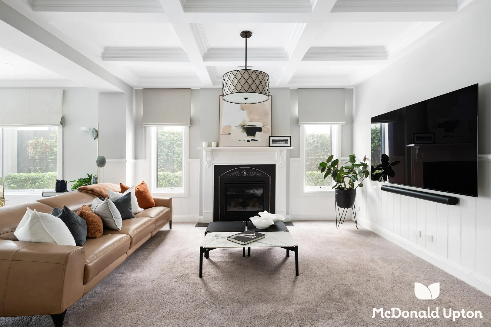 Additional image 8 of 122 Woodland Street, Strathmore VIC 3041