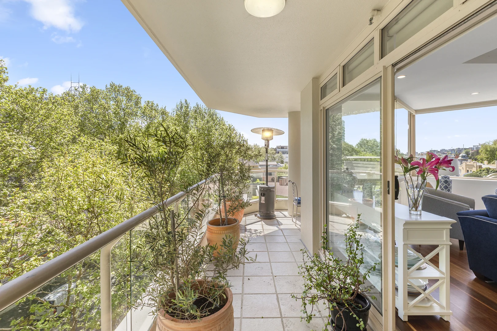 Additional image 2 of 303/63 Crown Street, Woolloomooloo NSW 2011