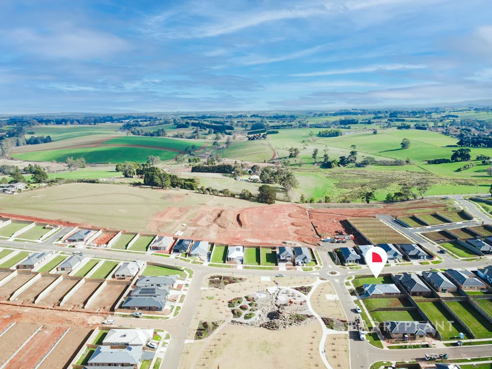 Additional image 3 of 23 Mapleton Avenue, Warragul VIC 3820