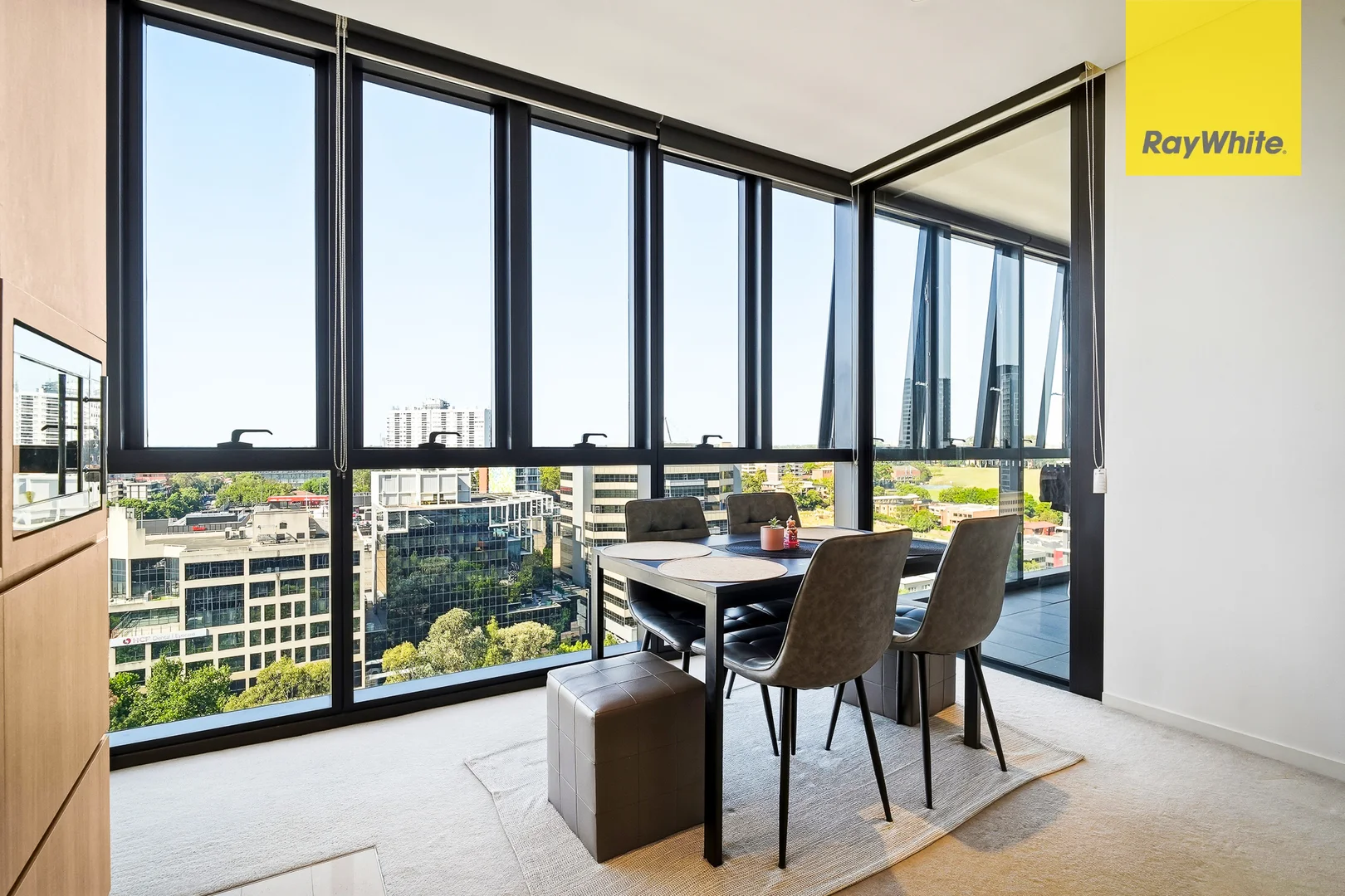 Additional image 3 of 1417/32 Hunter Street (AKA 1417/45 Macquarie St), Parramatta NSW 2150