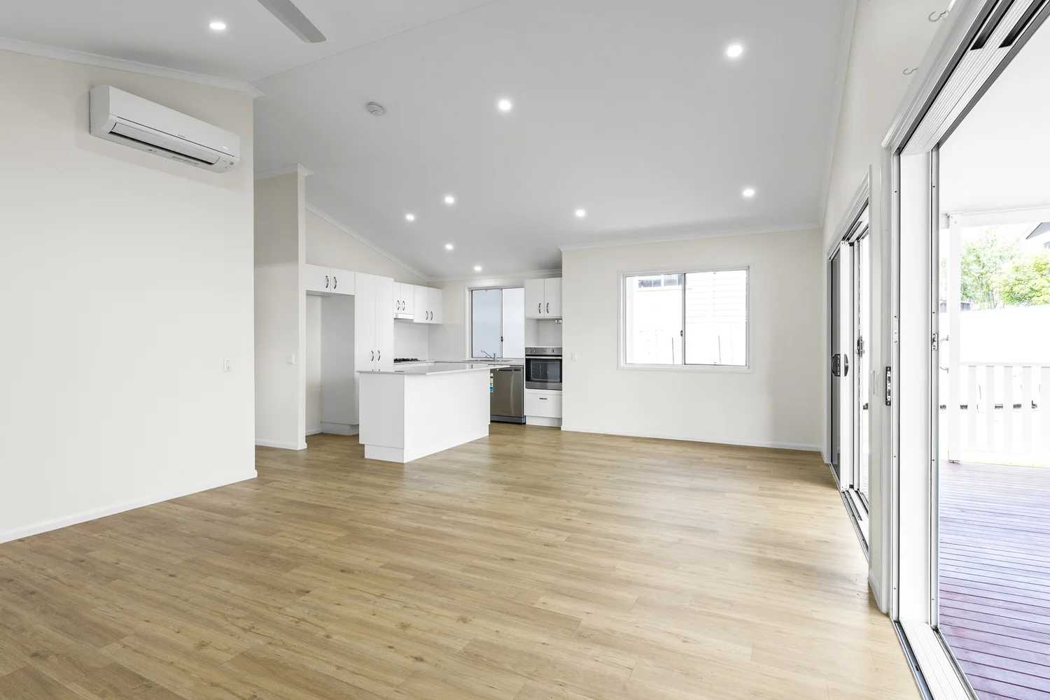 Additional image 6 of 25/1 Norman Street, Lake Conjola NSW 2539