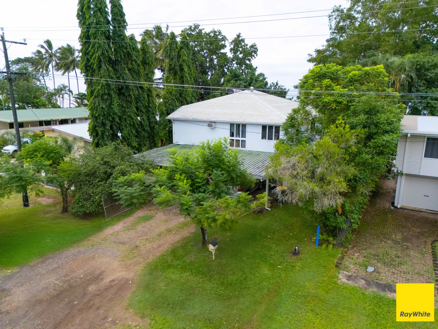 Additional image 4 of 8 Feldt Street, Flying Fish Point QLD 4860