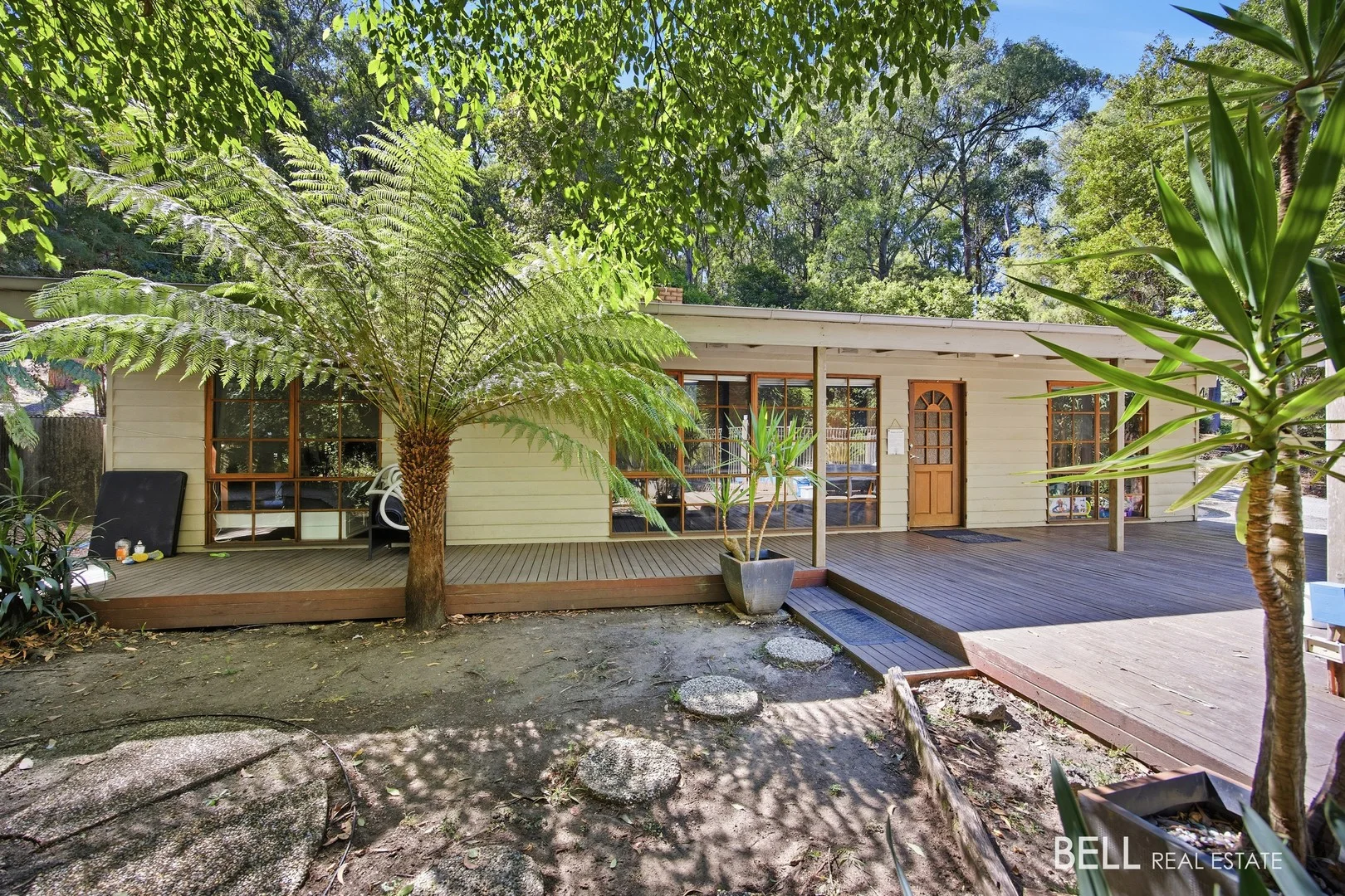 614 Woods Pt Road, East Warburton VIC 3799