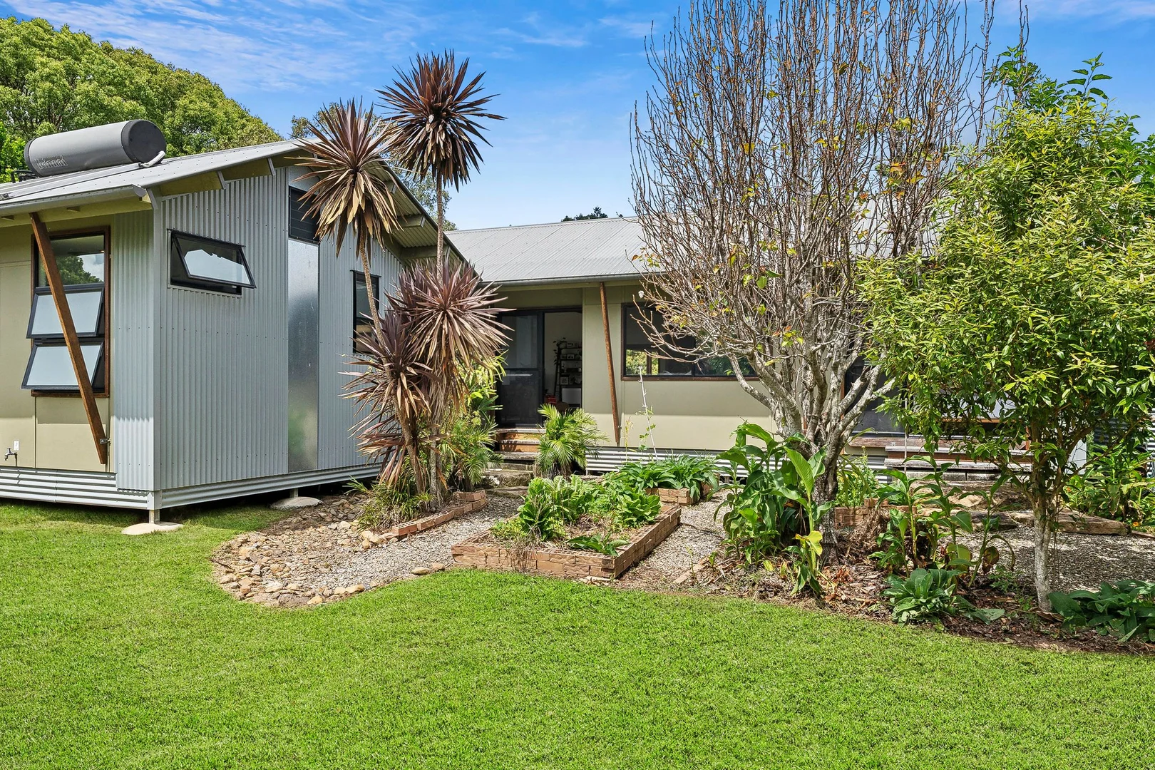 Additional image 5 of 8 Creek Way, Currumbin Valley QLD 4223