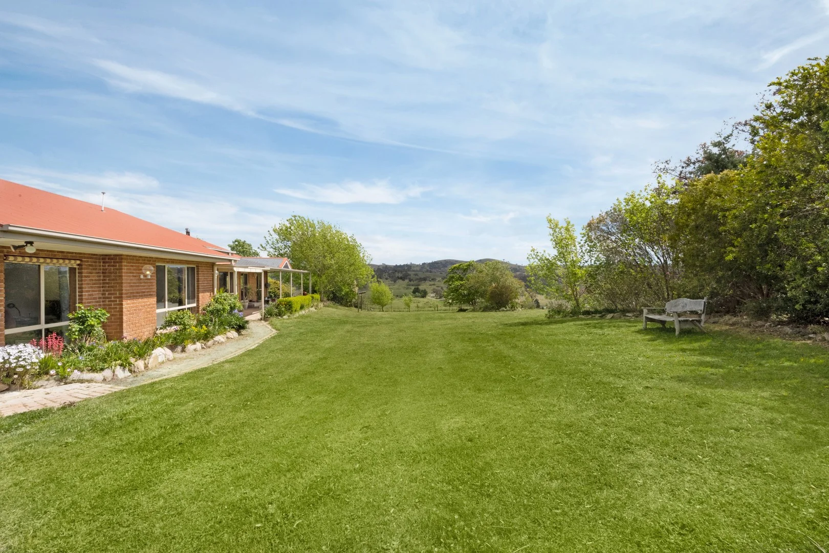 174 Fernleigh Drive, Googong NSW 2620