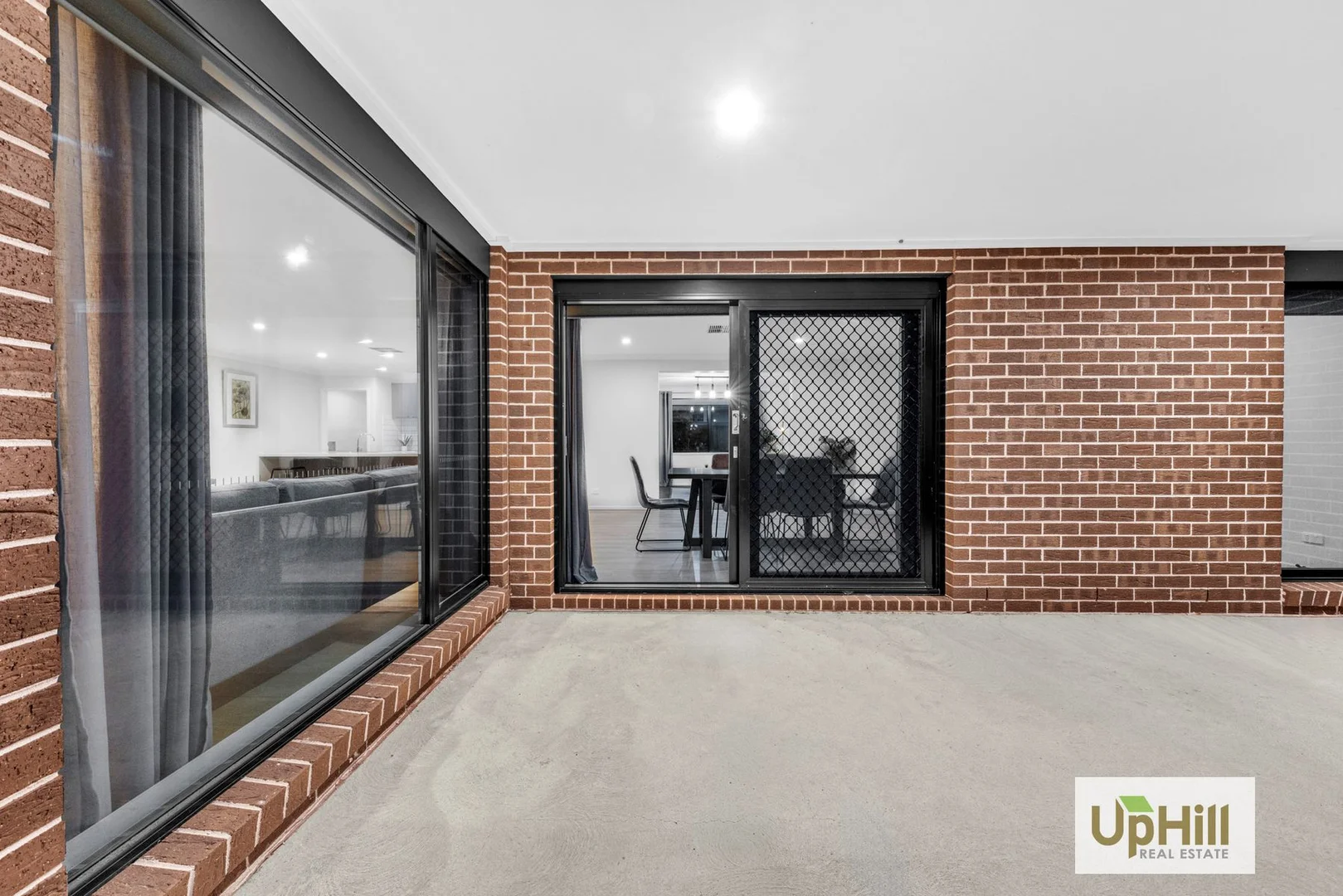 Additional image 19 of 4 Hollybush Avenue, Clyde VIC 3978